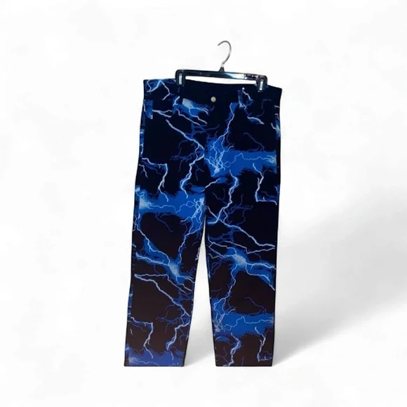 2Beautiful lightning print on black jeans - Picture 2 of 9